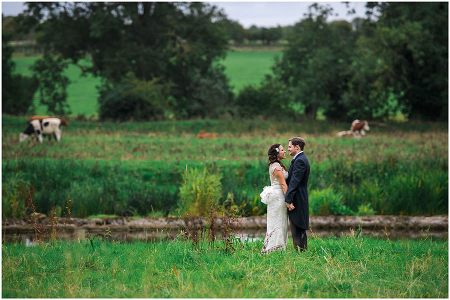 I + D | Garden Vintage Wedding Preview | Dublin Wedding Photographer | 17