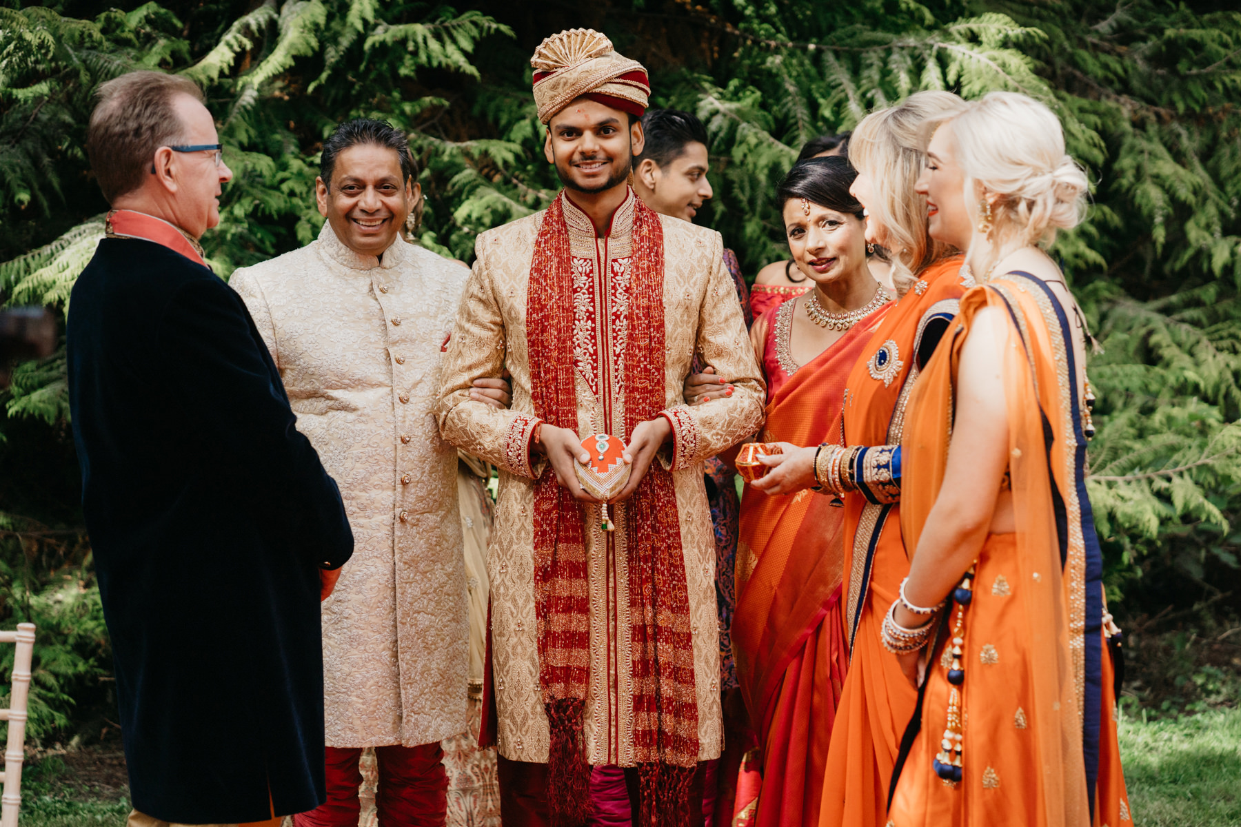 Vibrant Hindu Irish wedding photography | The K Club wedding venue 82