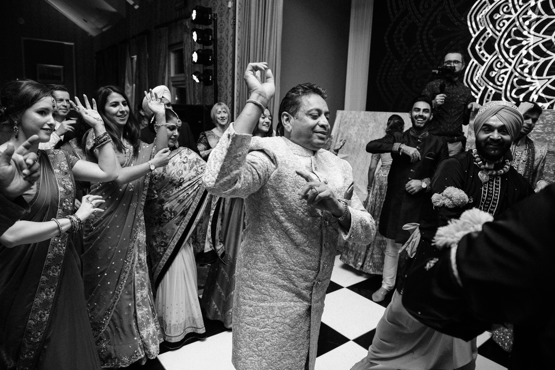 Vibrant Hindu Irish wedding photography | The K Club wedding venue 232