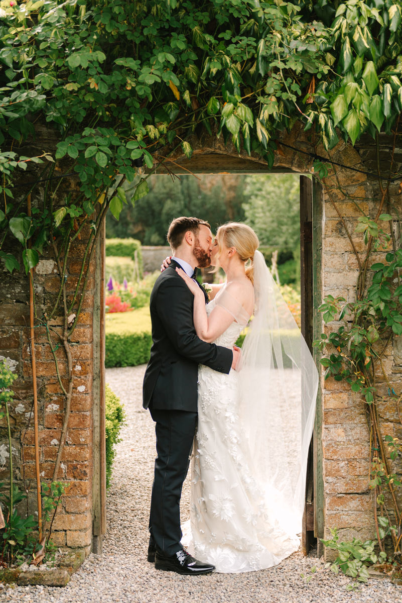 Martinstown House wedding - summertime fun celebrations for Marnie and Francis 40