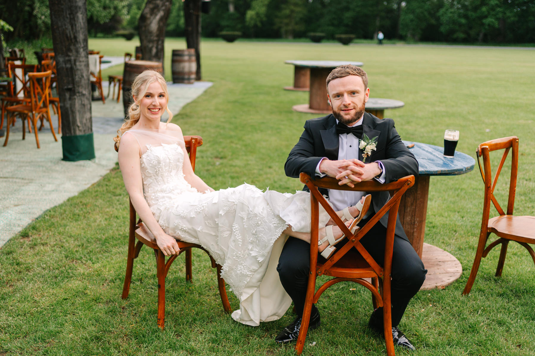 Martinstown House wedding - summertime fun celebrations for Marnie and Francis 54