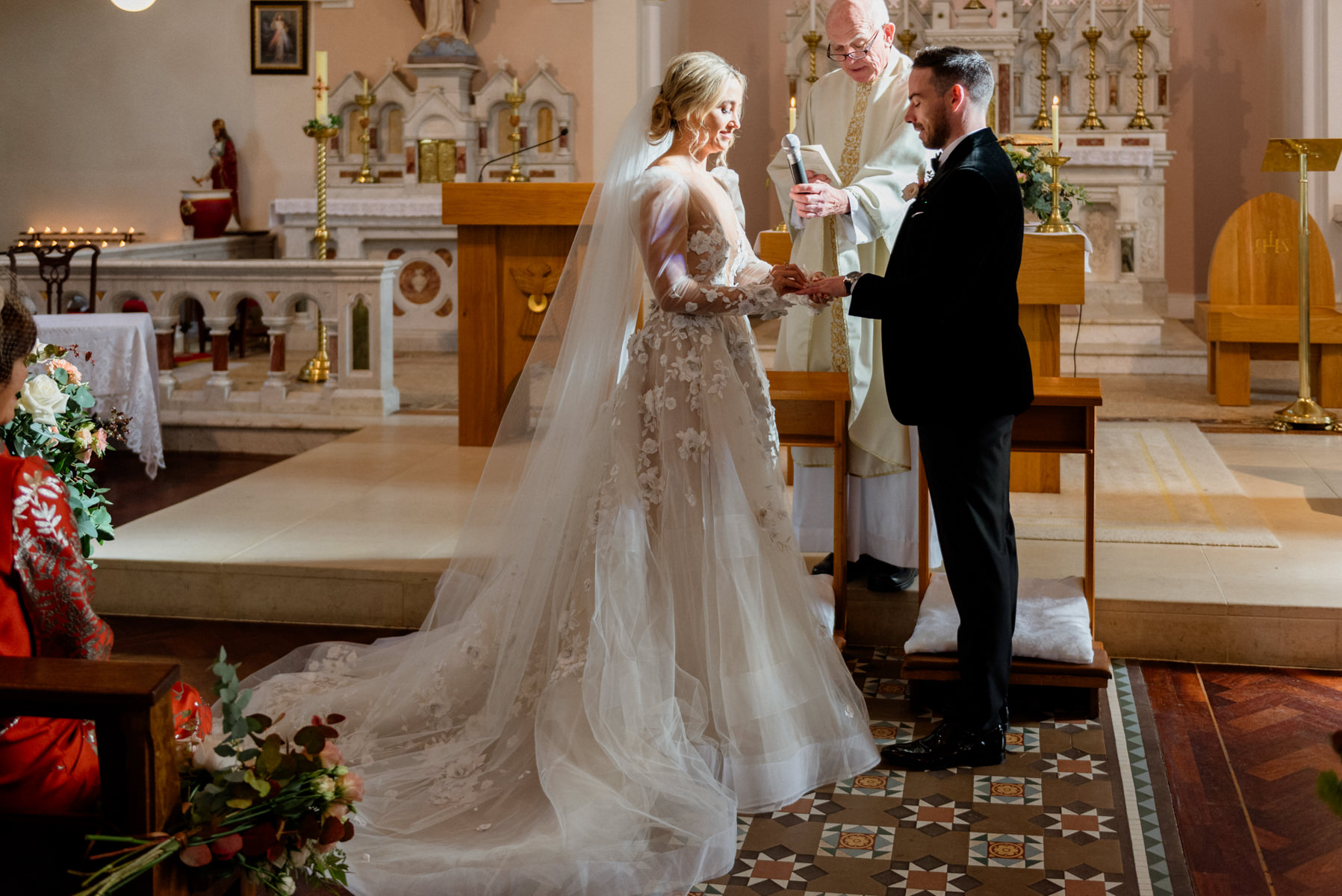 Autumn Tankardstown wedding - Stylish and gorgeous Aisling and Niall. 26