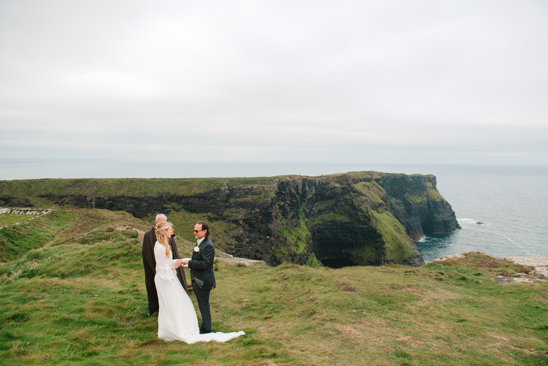 Cliffs of Moher Elopement - Steffi and Martin's perfect wedding day 34