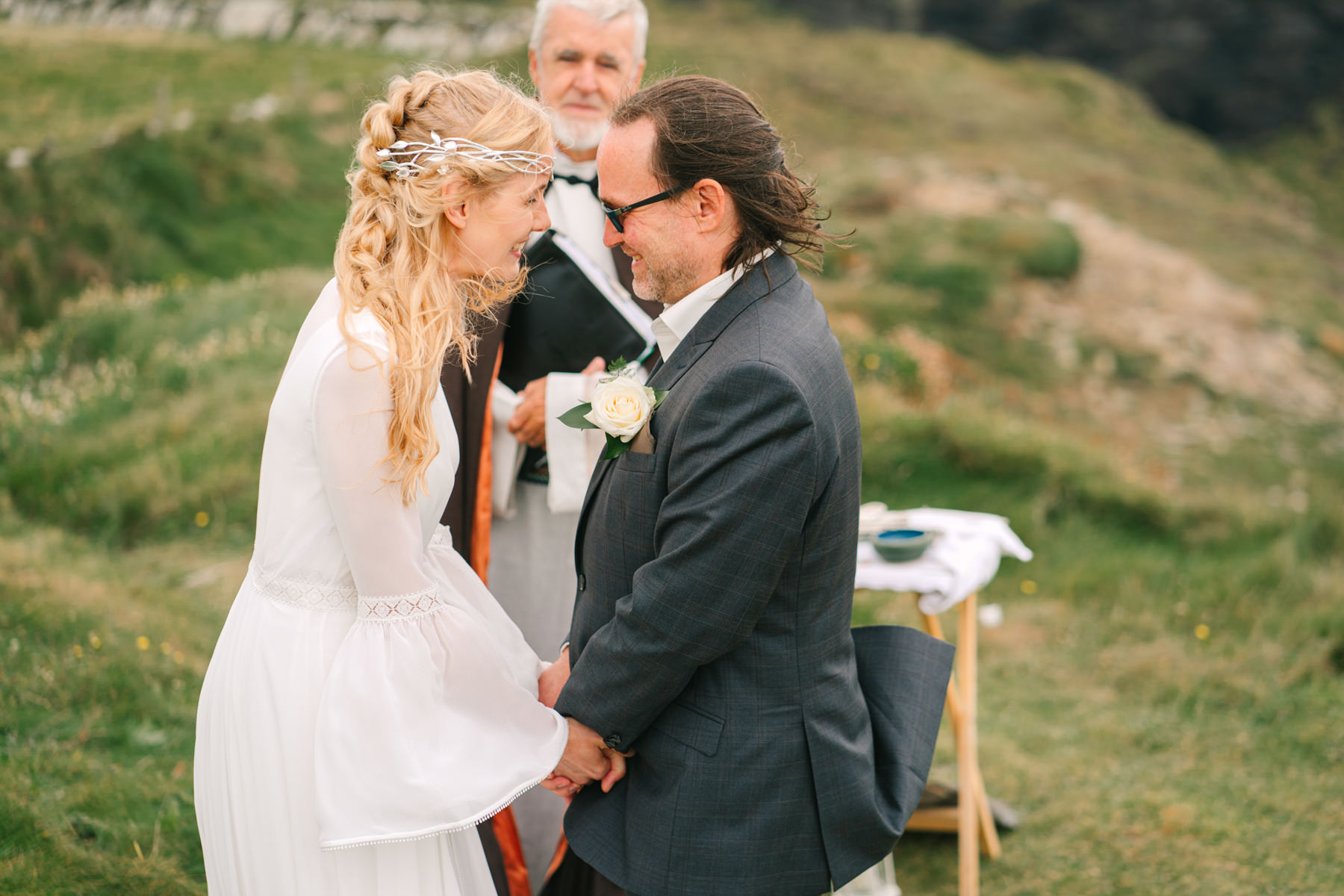 Cliffs of Moher Elopement - Steffi and Martin's perfect wedding day 36