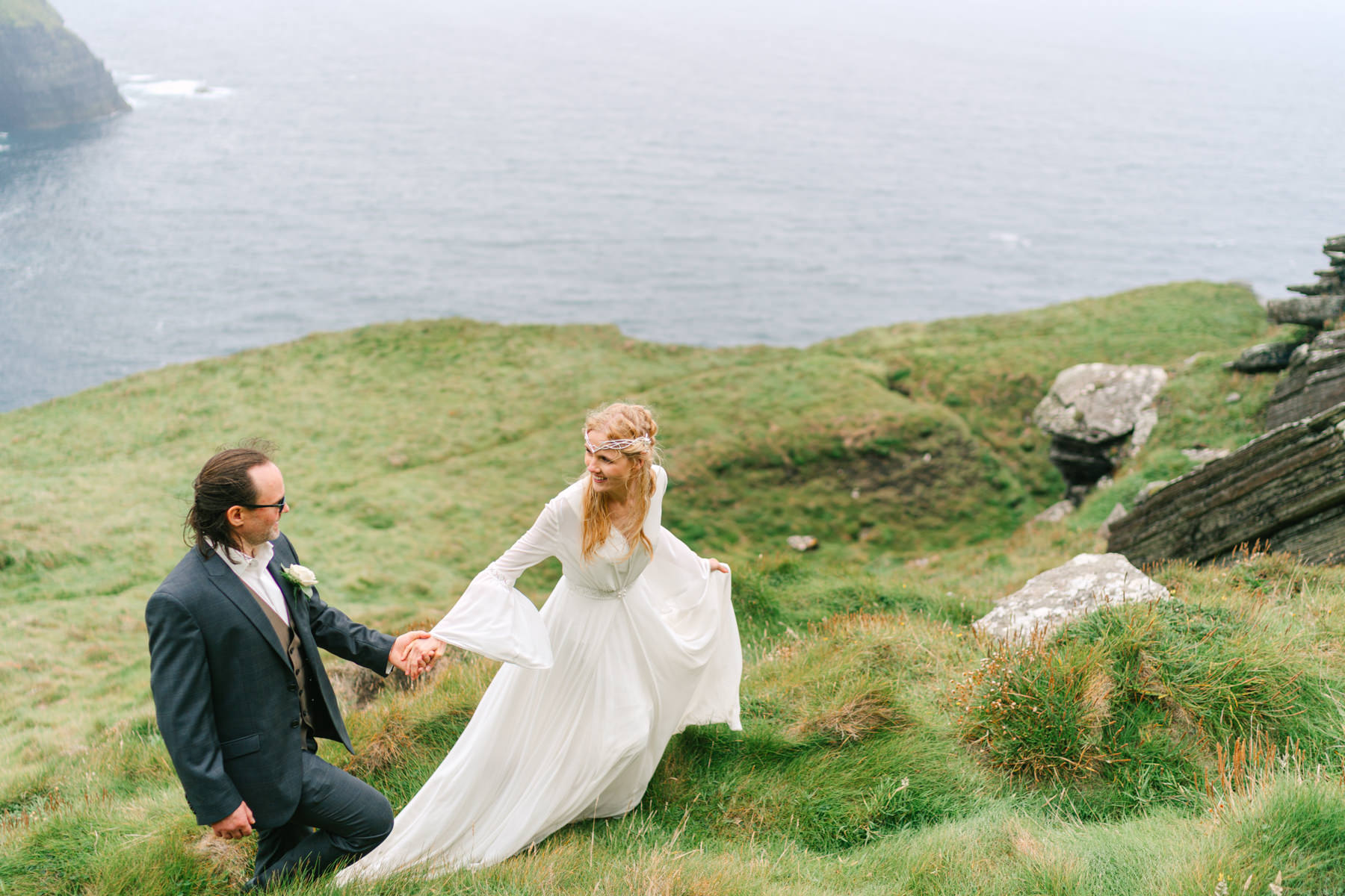 Cliffs of Moher Elopement - Steffi and Martin's perfect wedding day 44