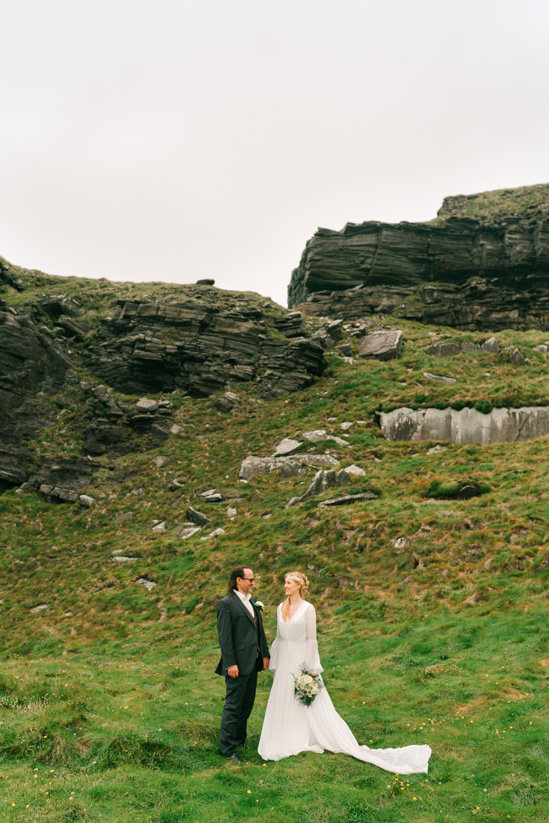 Cliffs of Moher Elopement - Steffi and Martin's perfect wedding day 52