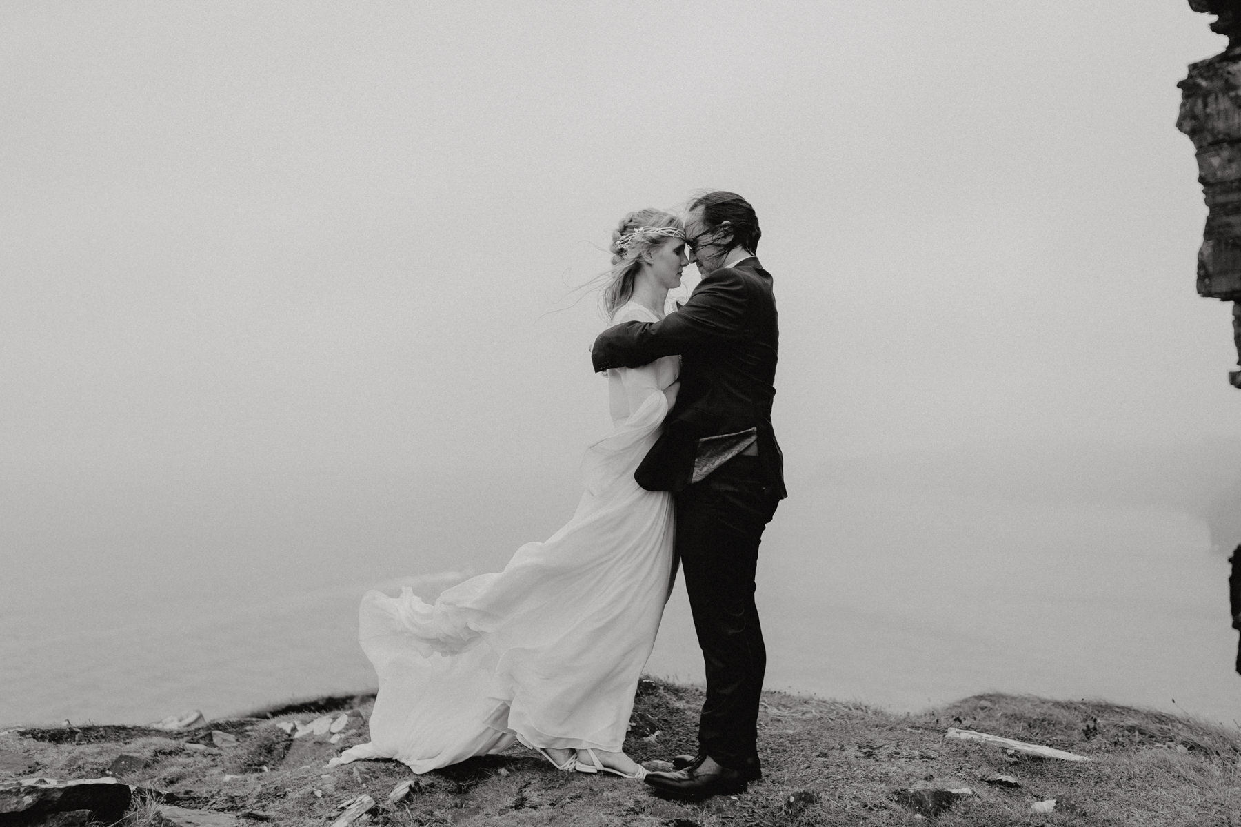 Cliffs of Moher Elopement - Steffi and Martin's perfect wedding day 57