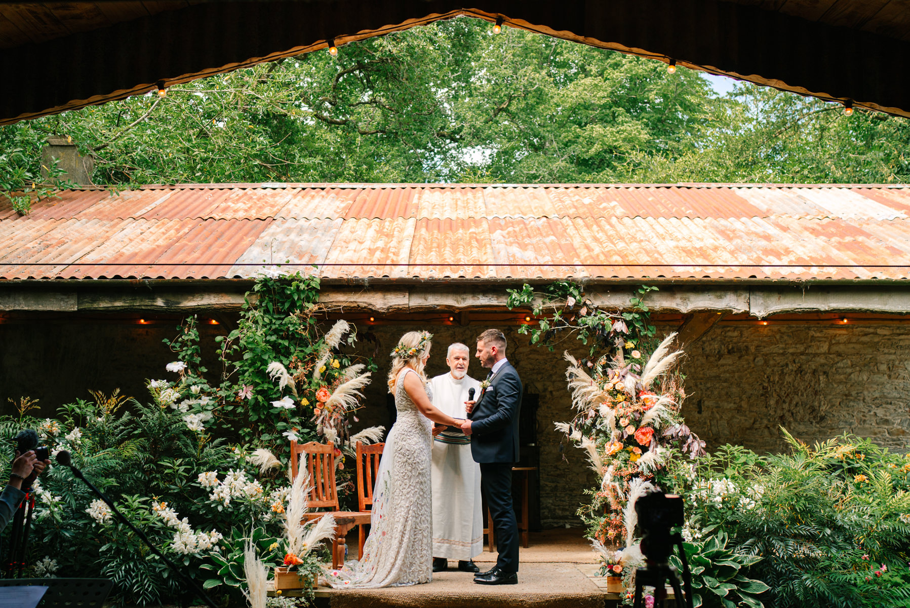 Martinstown relaxed wedding. Siobhan and Ken's rustic fun summer wedding. 42