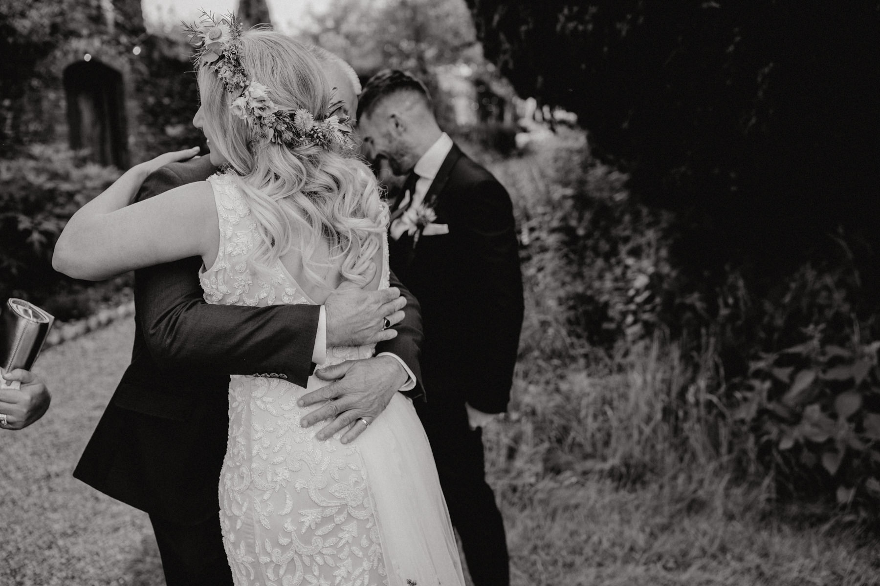 Martinstown relaxed wedding. Siobhan and Ken's rustic fun summer wedding. 51