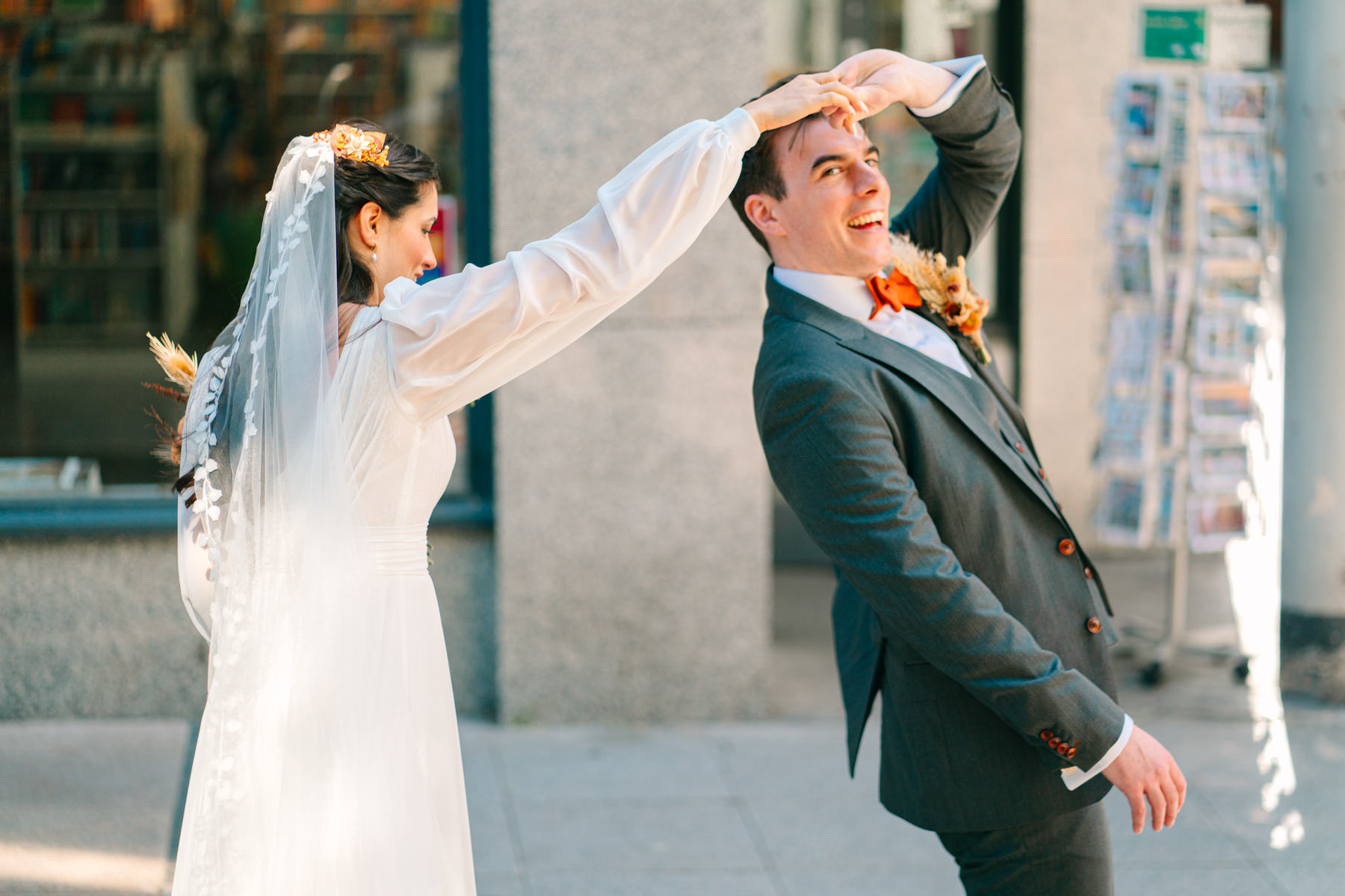 Smock Alley Theatre Wedding - Catalina & David's simple, beautiful wedding 35