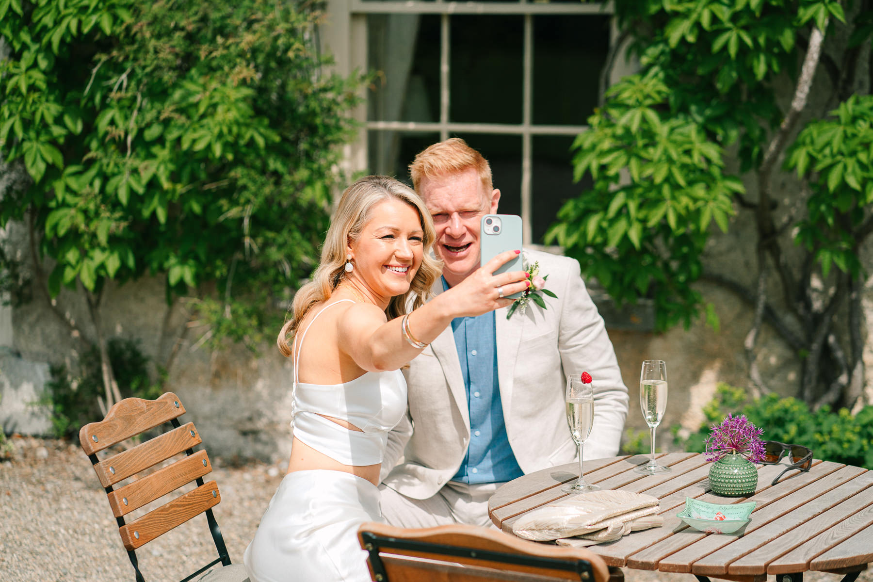 A Super Fun Spring Wedding in Ireland. Cloughjordan House, Co. Tipperary 21