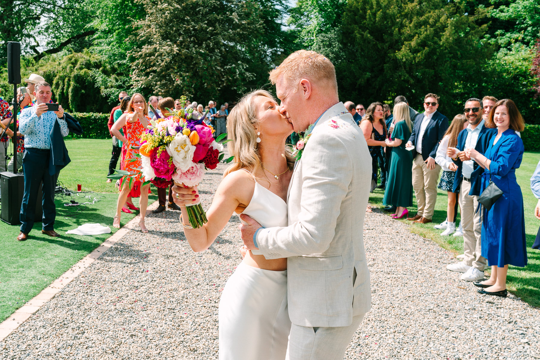 A Super Fun Spring Wedding in Ireland. Cloughjordan House, Co. Tipperary 37