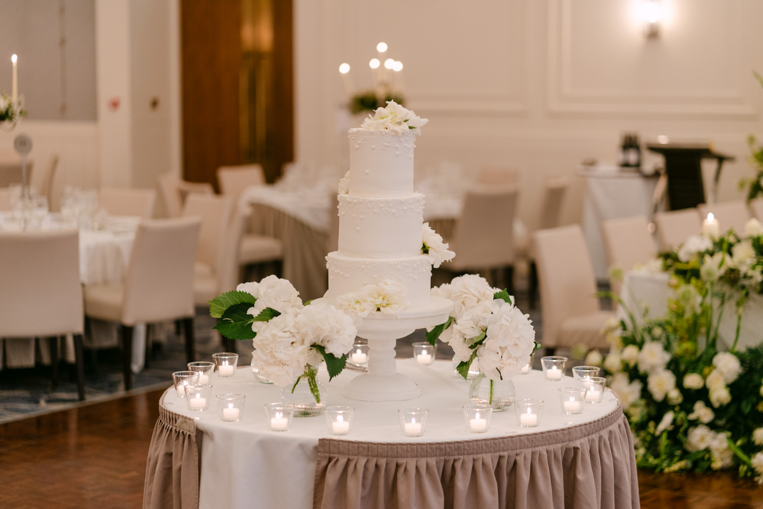 Elegant, Relaxed Wedding of Mairéad & Conor - Fota Island Resort Wedding Photographer 38 Elegant, Relaxed Wedding of Mairéad & Conor - Fota Island Resort Wedding Photographer 37