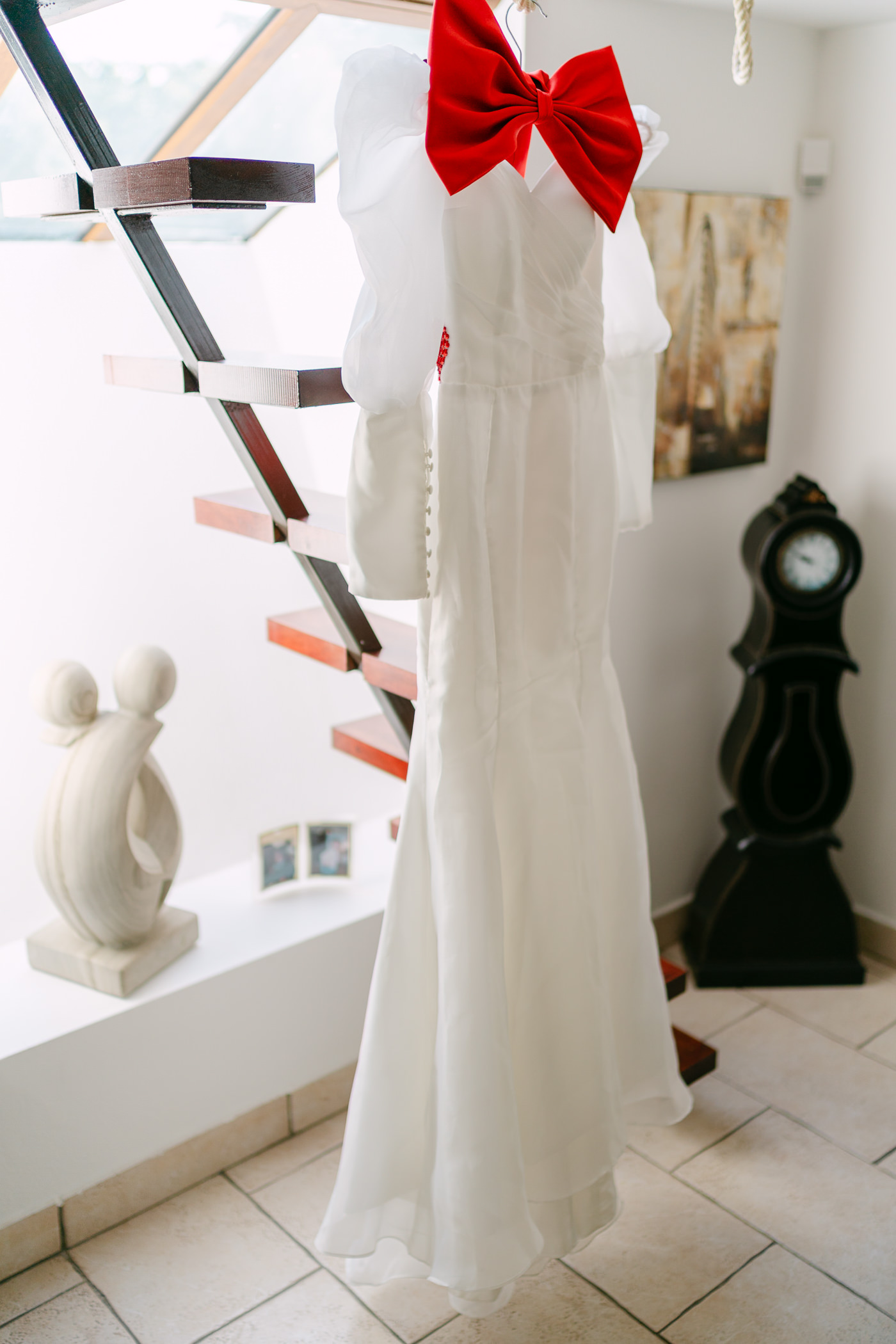 Trinity College wedding photography | Gabriela & Conor’s Vibrant Dublin City Centre Wedding 3 Trinity College wedding photography | Gabriela & Conor’s Vibrant Dublin City Centre Wedding 3