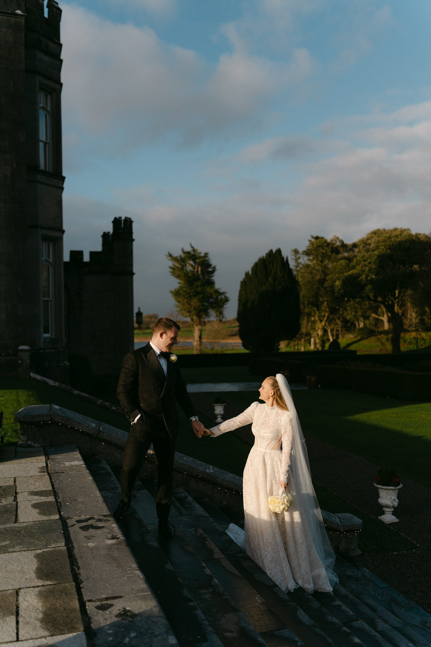 A Romantic Winter Dromoland Castle Wedding — Iseult & Gearoid 41 Natural Dromoland Castle wedding photography